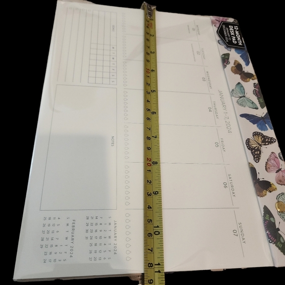 Desk calendar pad 12- month Jan - Dec 2024 NEW Butterflies School Dorm Home - Picture 4 of 4